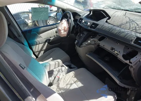 2012 Honda Odyssey Ex z USA, uszkodzony, nr VIN 5FNRL5H48CB135493